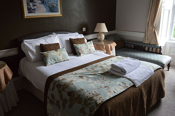 Cairnbaan double bedroom image